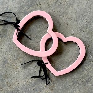 Vintage pair of Betsey Johnson pink black heart shaped bangles bracelets RARE